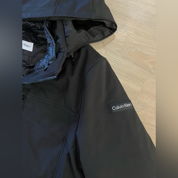 CALVIN KLEIN Mens Black Jacket With Shell & Zip out Puffer Jacket inside. - Picture 7 of 12